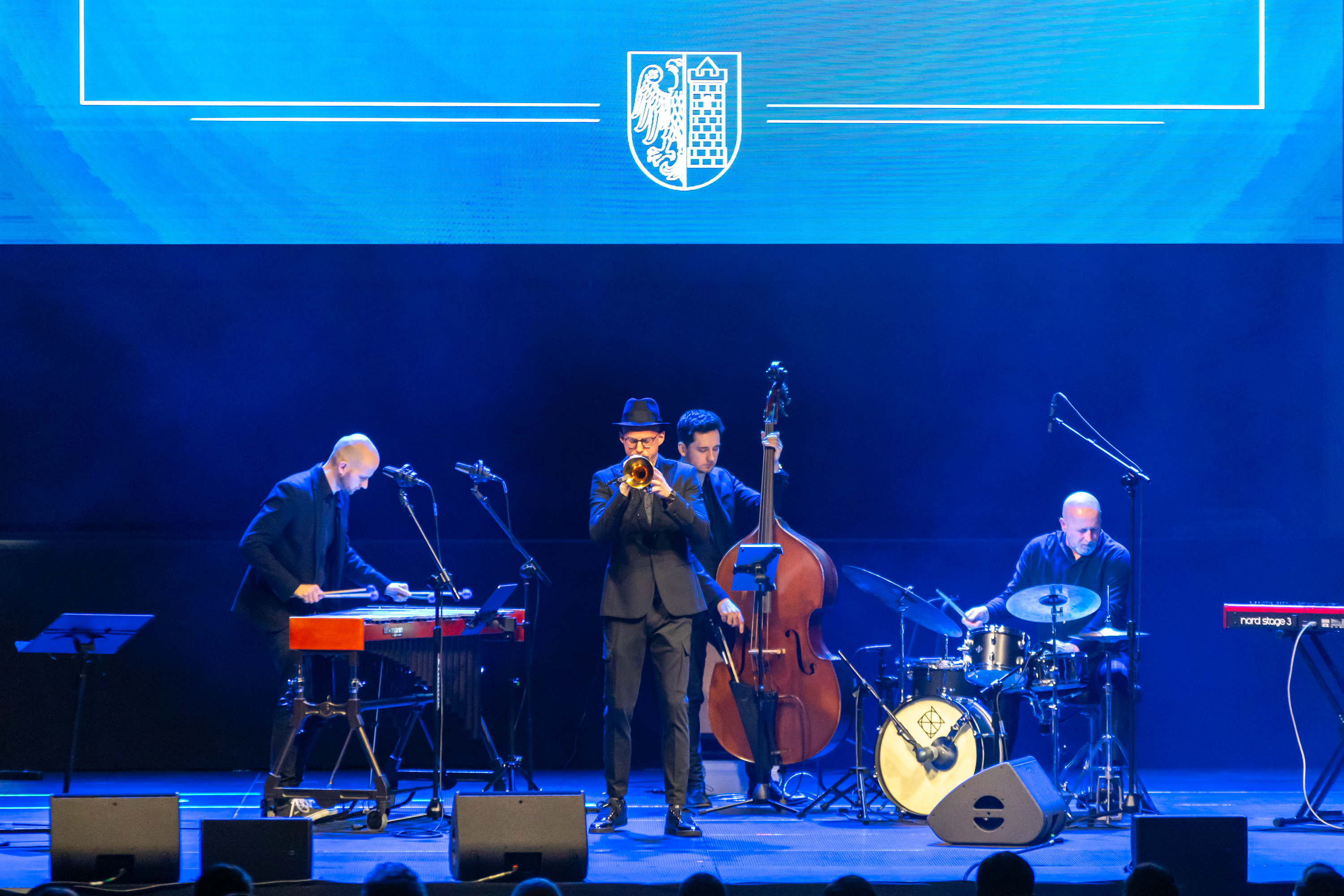 Fot. K. Krzemiński Zespół muzyczny występuje na scenie