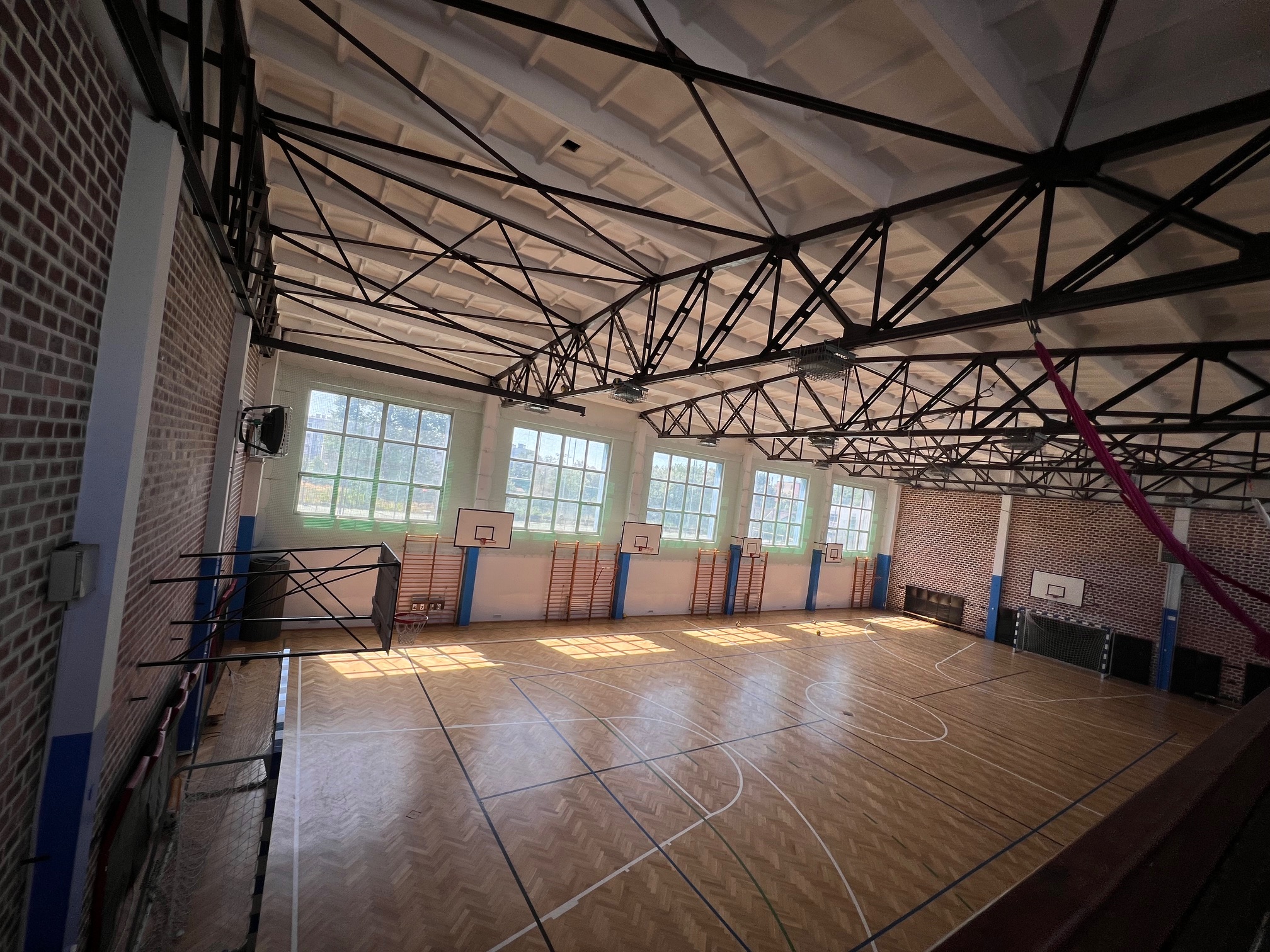Sala gimnastyczna przy ZSO nr 14
