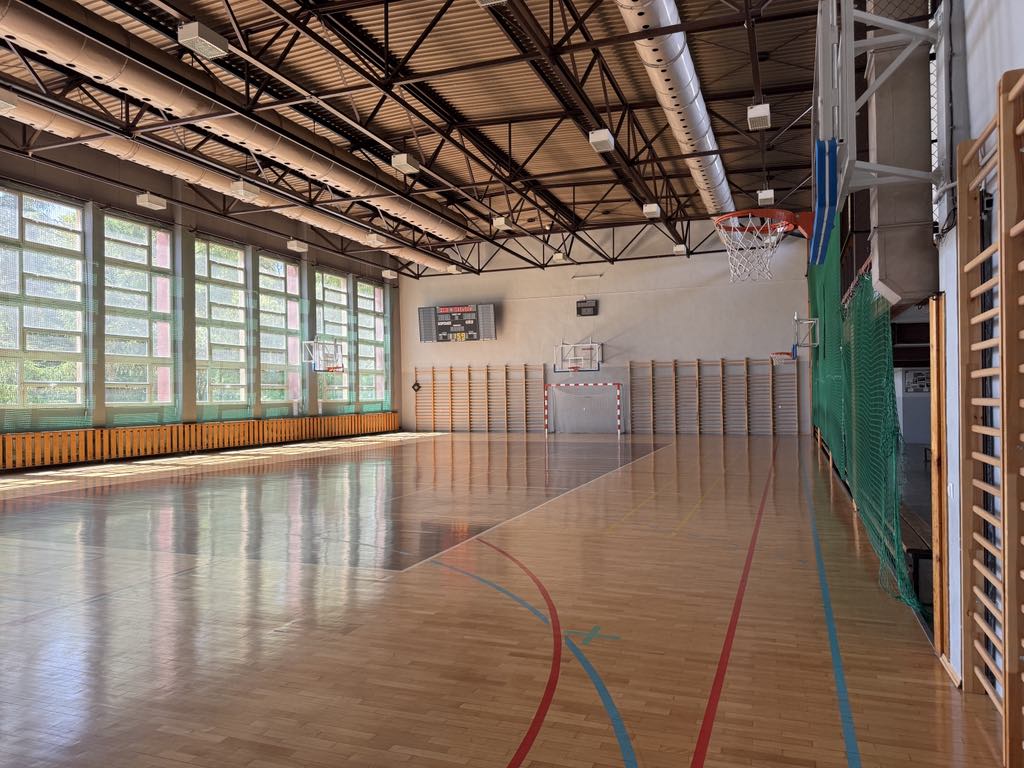 Sala gimnastyczna przy ZSO nr 4