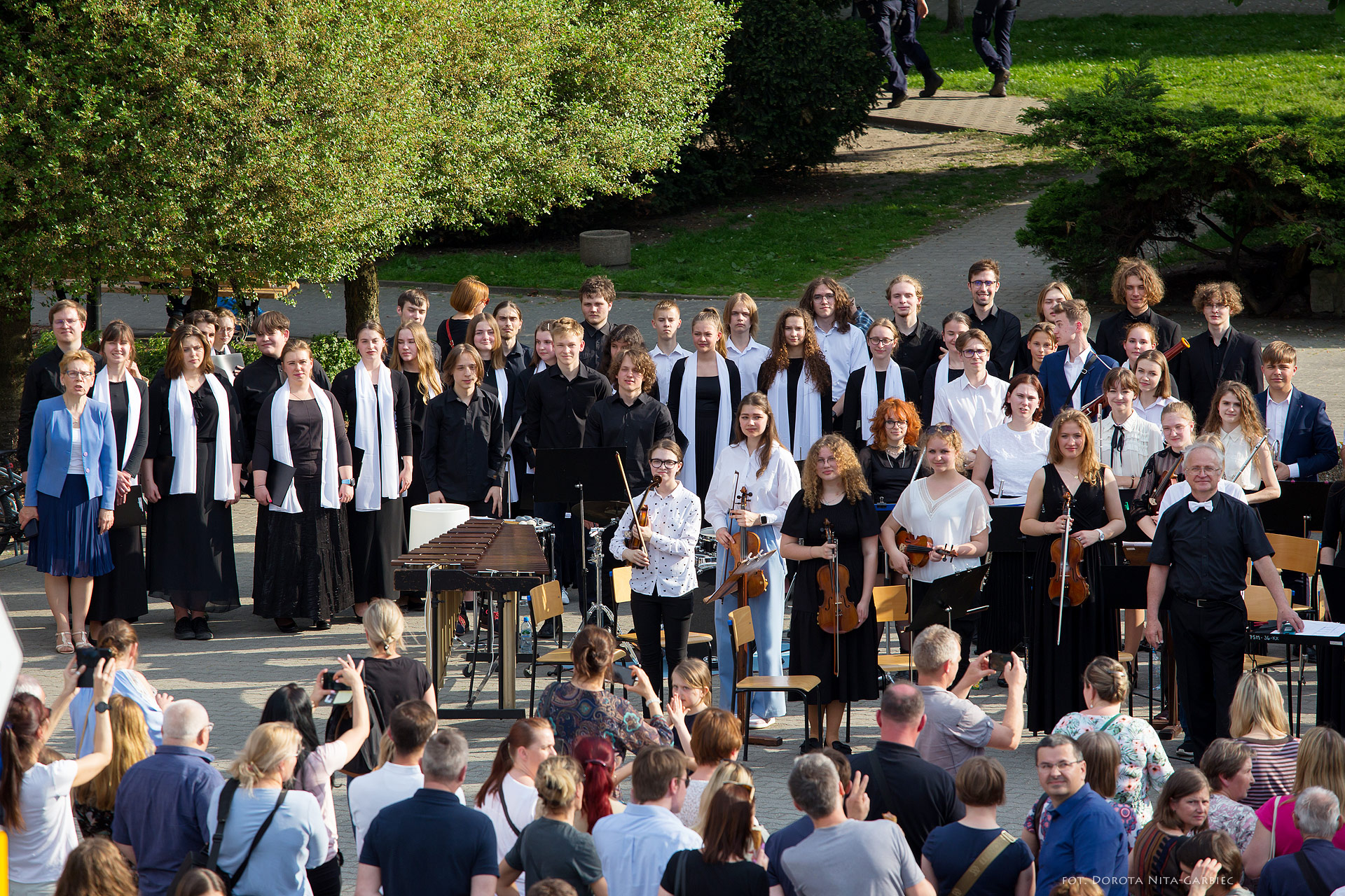 Koncert uczniów PSM w Parku Mickiewicza