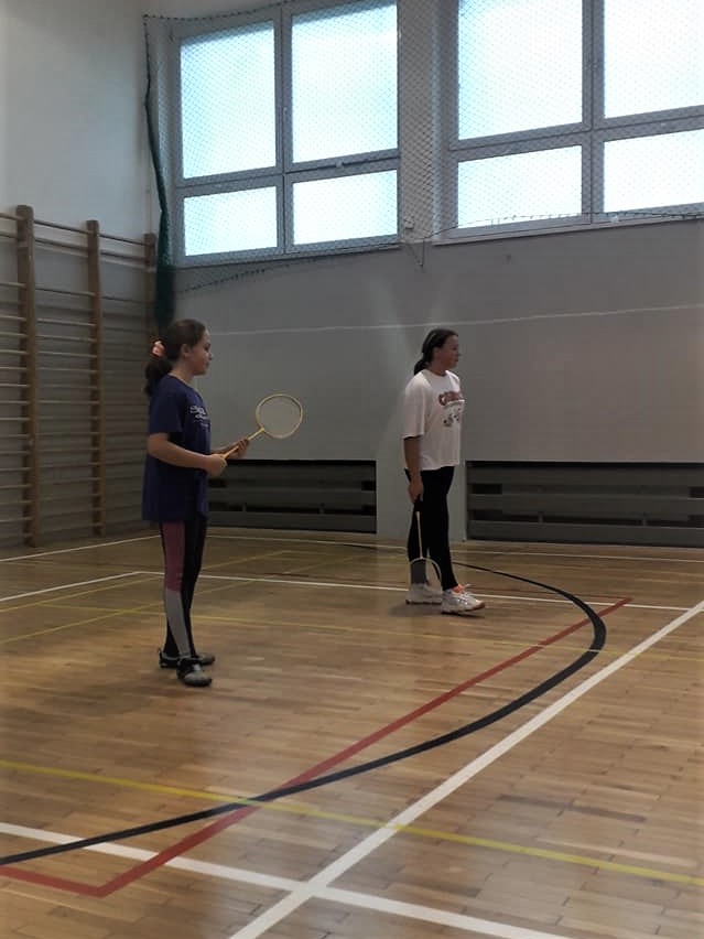 Badminton