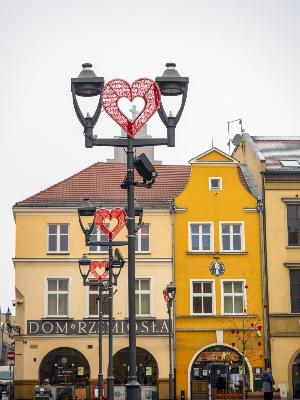 Fot. G.Ożga/UM Gliwice Serduszka na latarniach na Rynku
