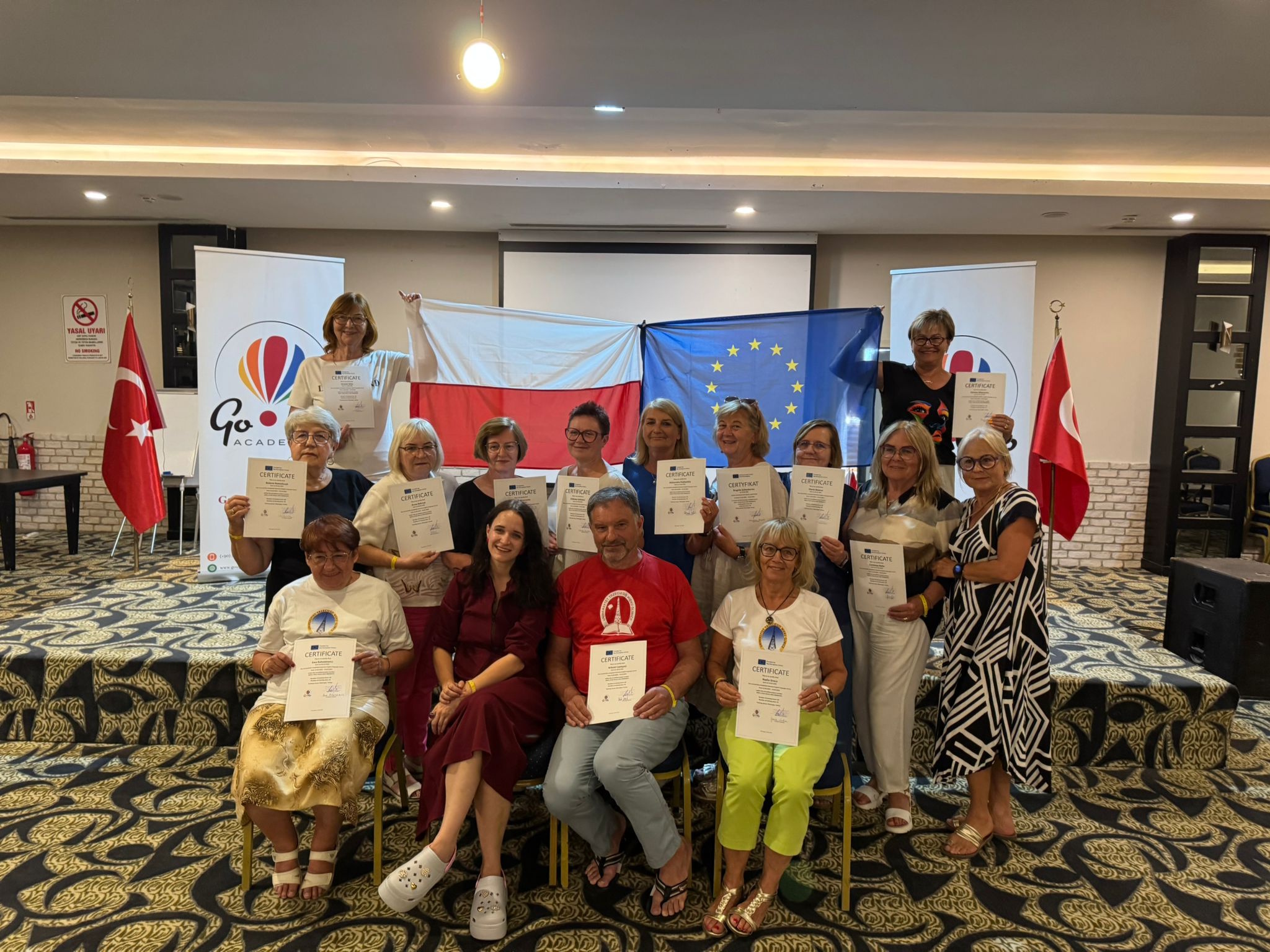 Fot. materiały UTW w Gliwicach Grupa seniorów w Turcji