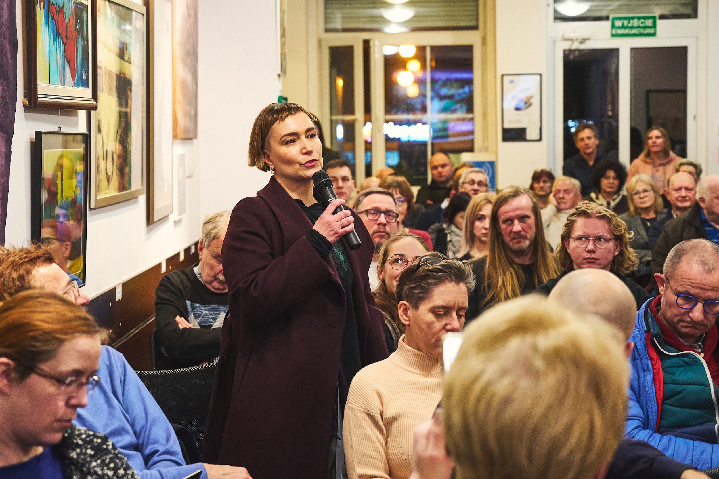 fot. M. Buksa/UM GLiwice Mieszkańcy rozmawiający podczas spotkania