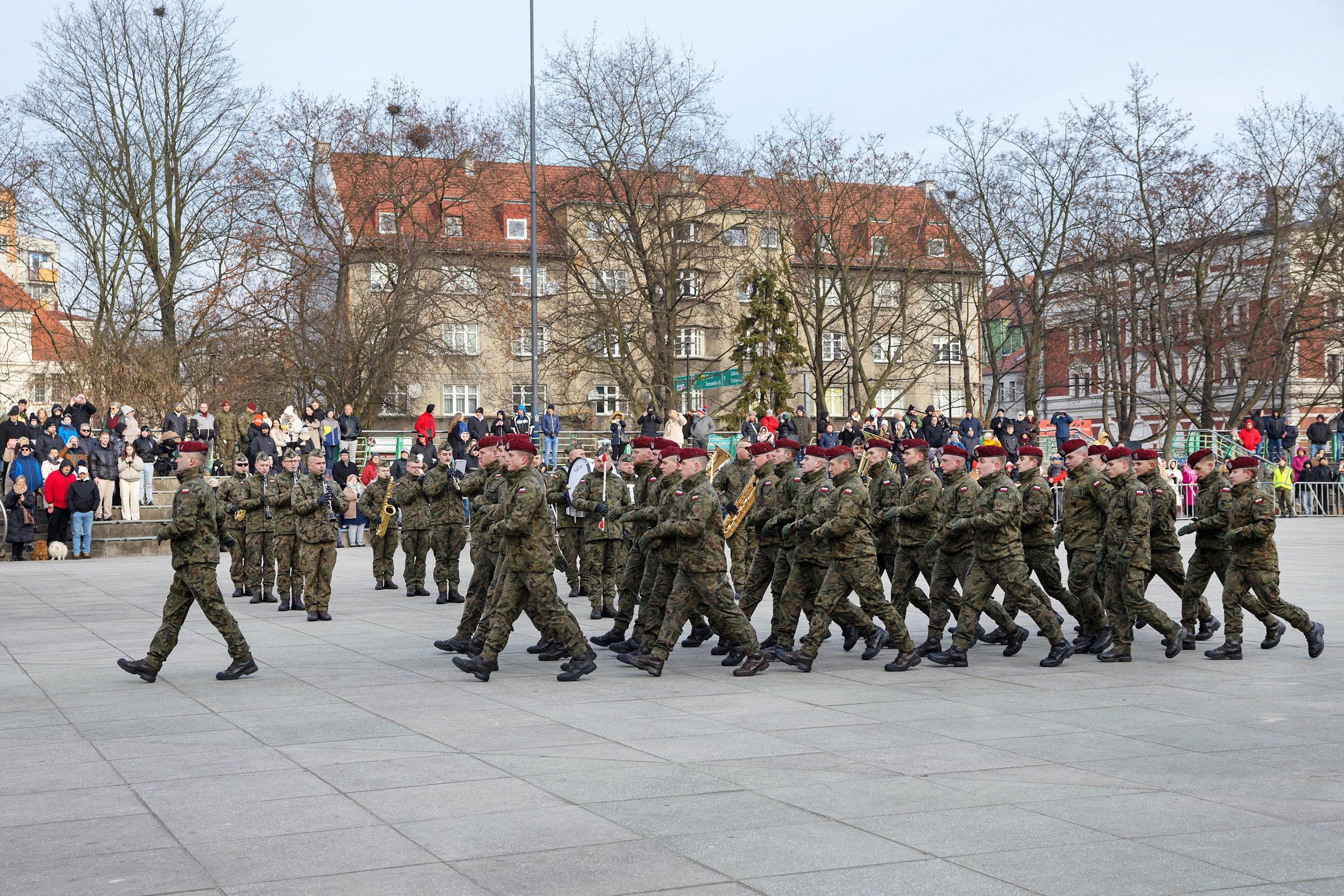 Fot. D. Nita-Garbiec/ UM w Gliwicach Maszerujący żołnierze