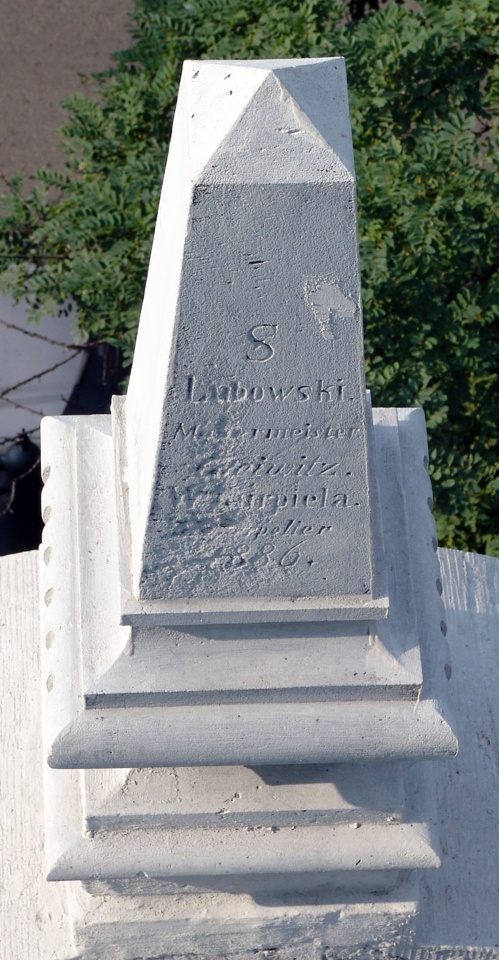 Napis upamiętniający Salomona Lubowskiego