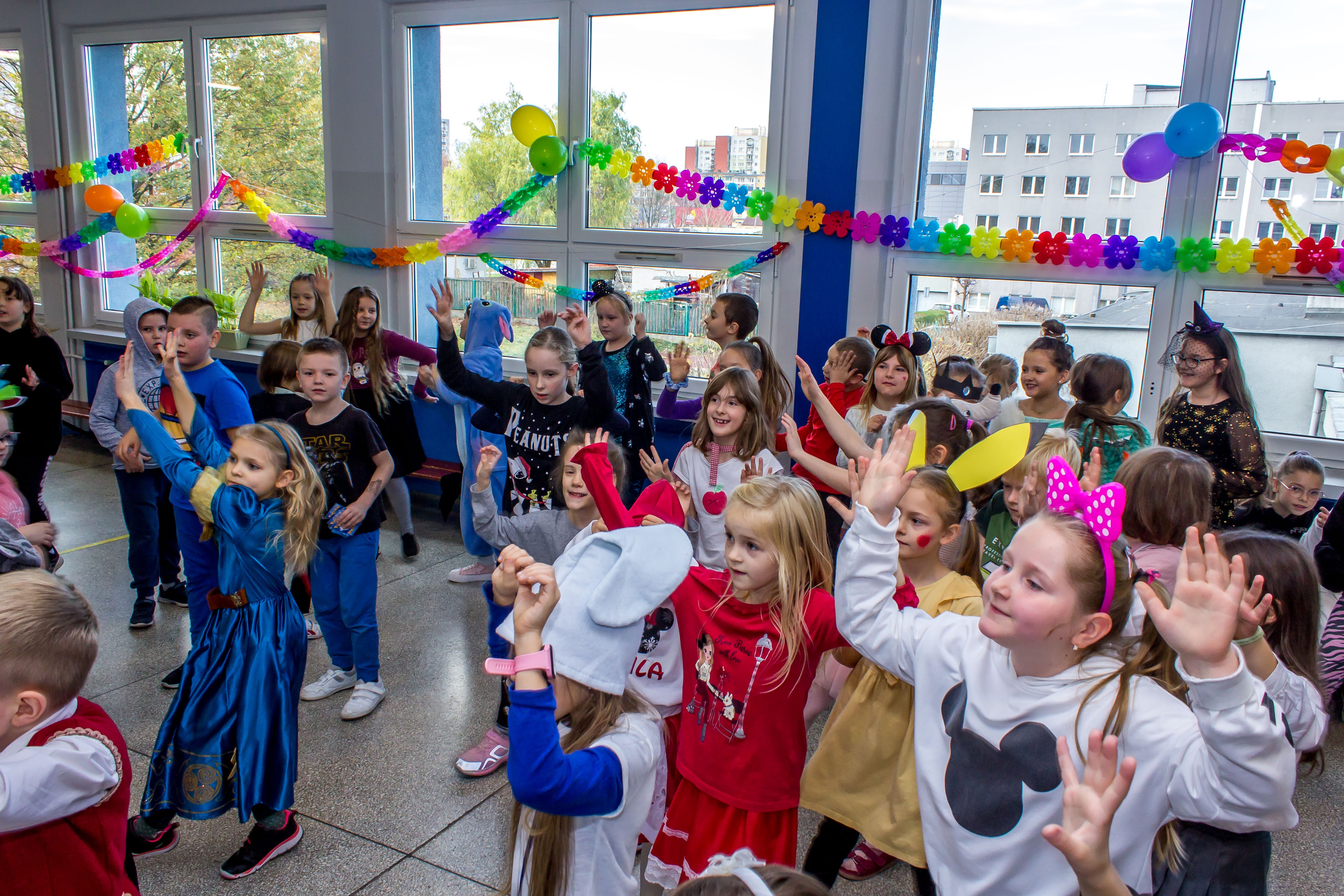 Dzień Postaci z Bajek w Zespole Szkolno-Przedszkolnym nr 3 w Gliwicach