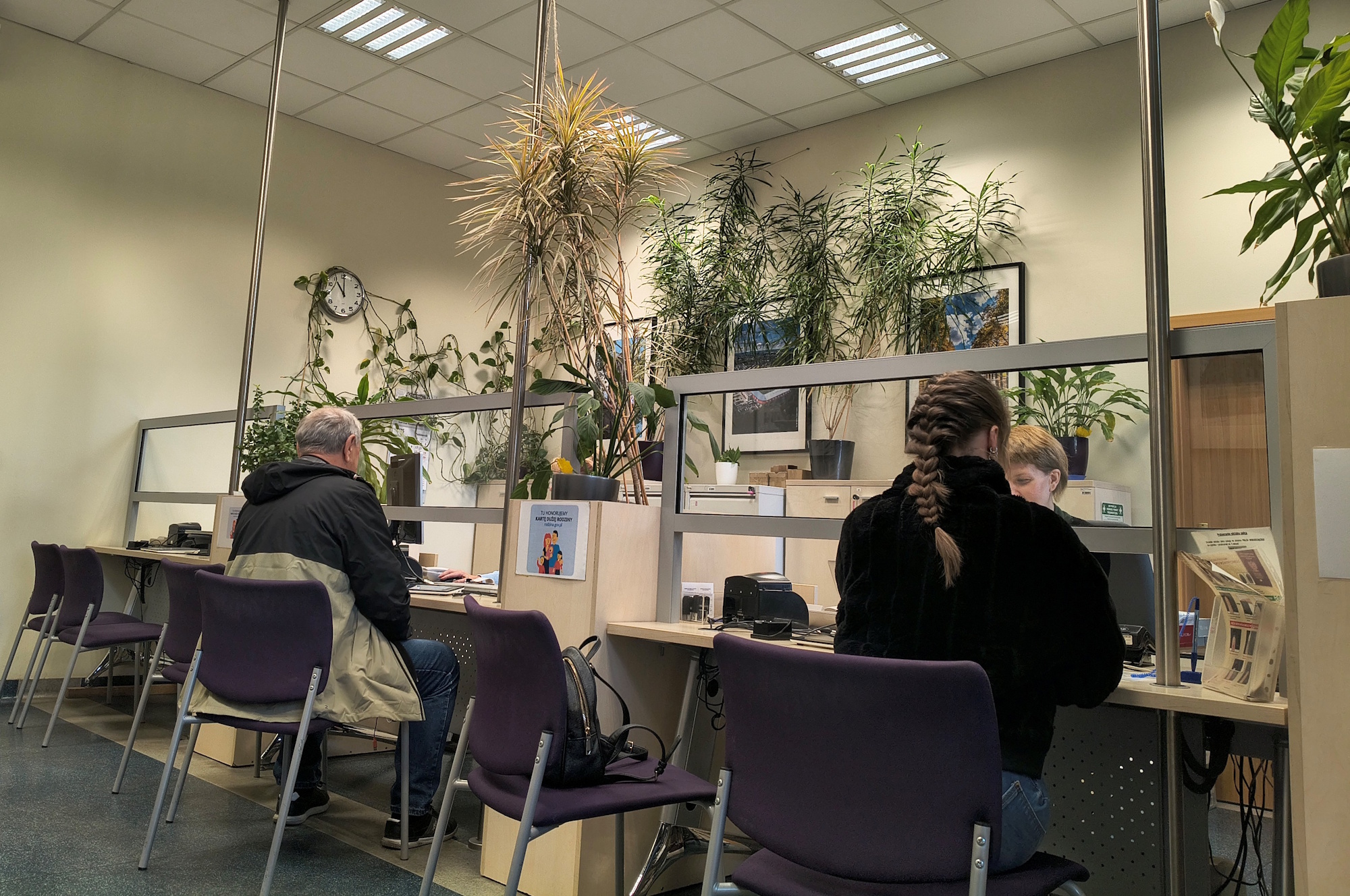 Teatr, biblioteka, paszportówka... Sprawdź, co będzie zamknięte, a co otwarte 14 sierpnia