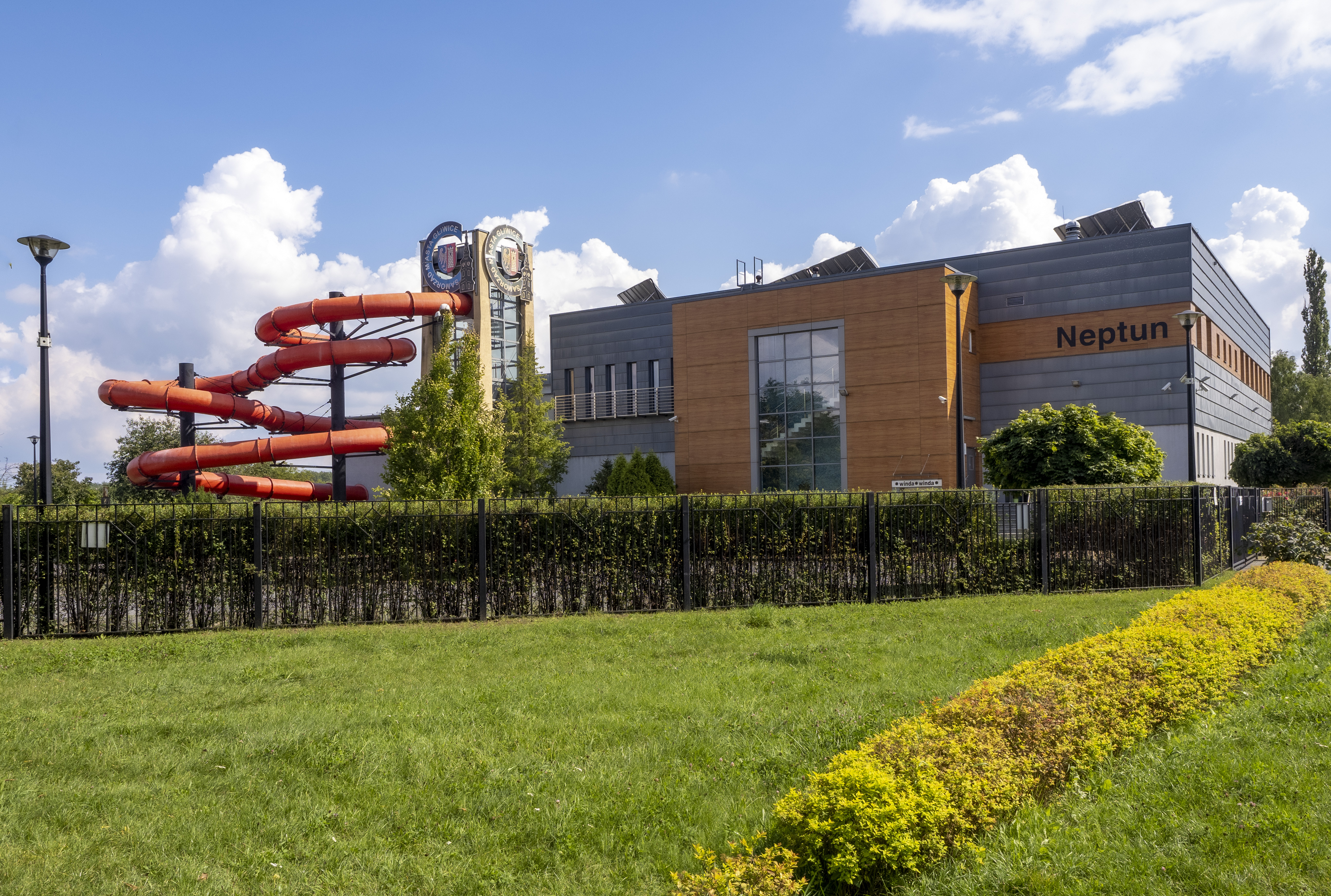 Pływalnia "Neptun"