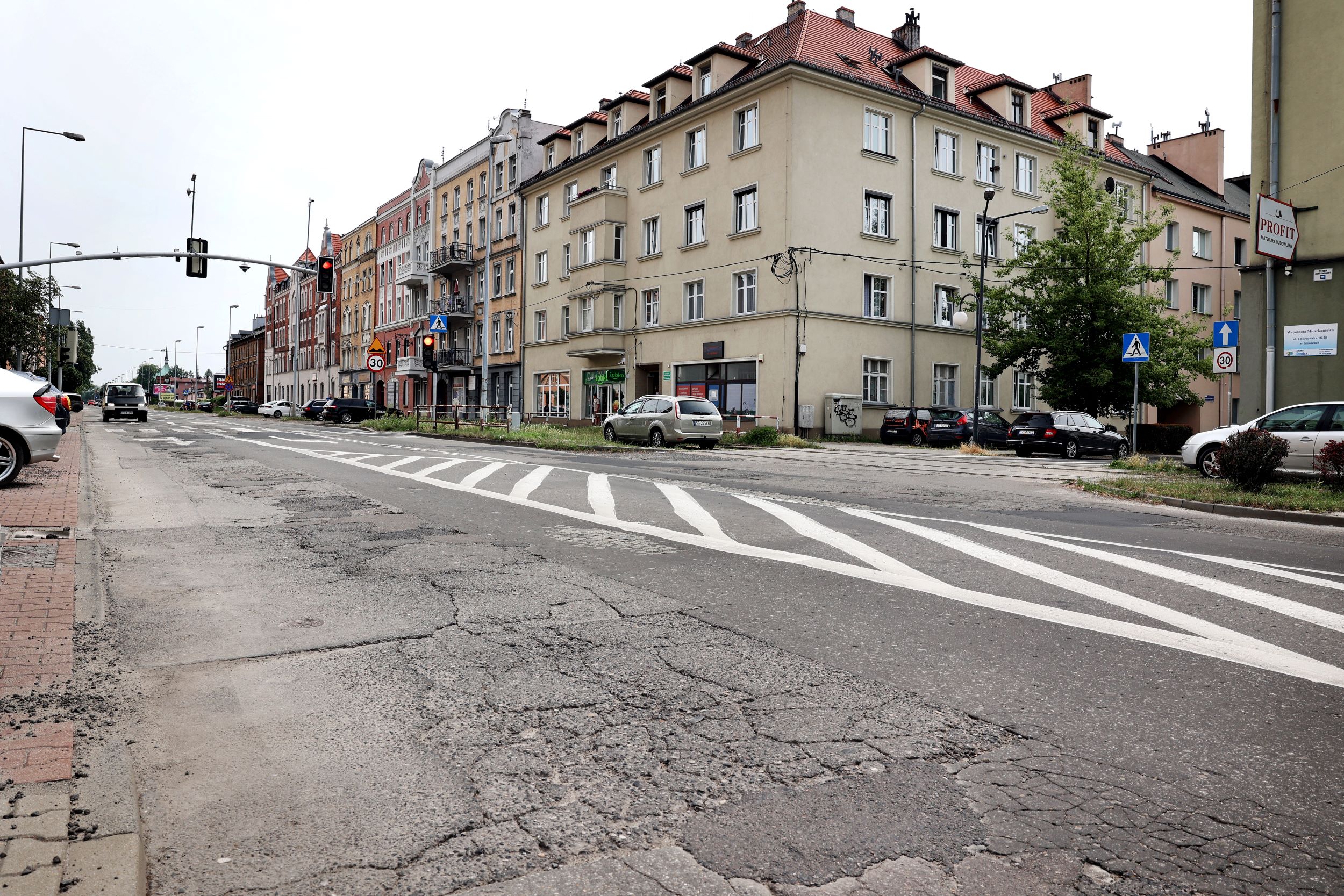 Chorzowska będzie wyremontowana. Na razie czas na lifting 