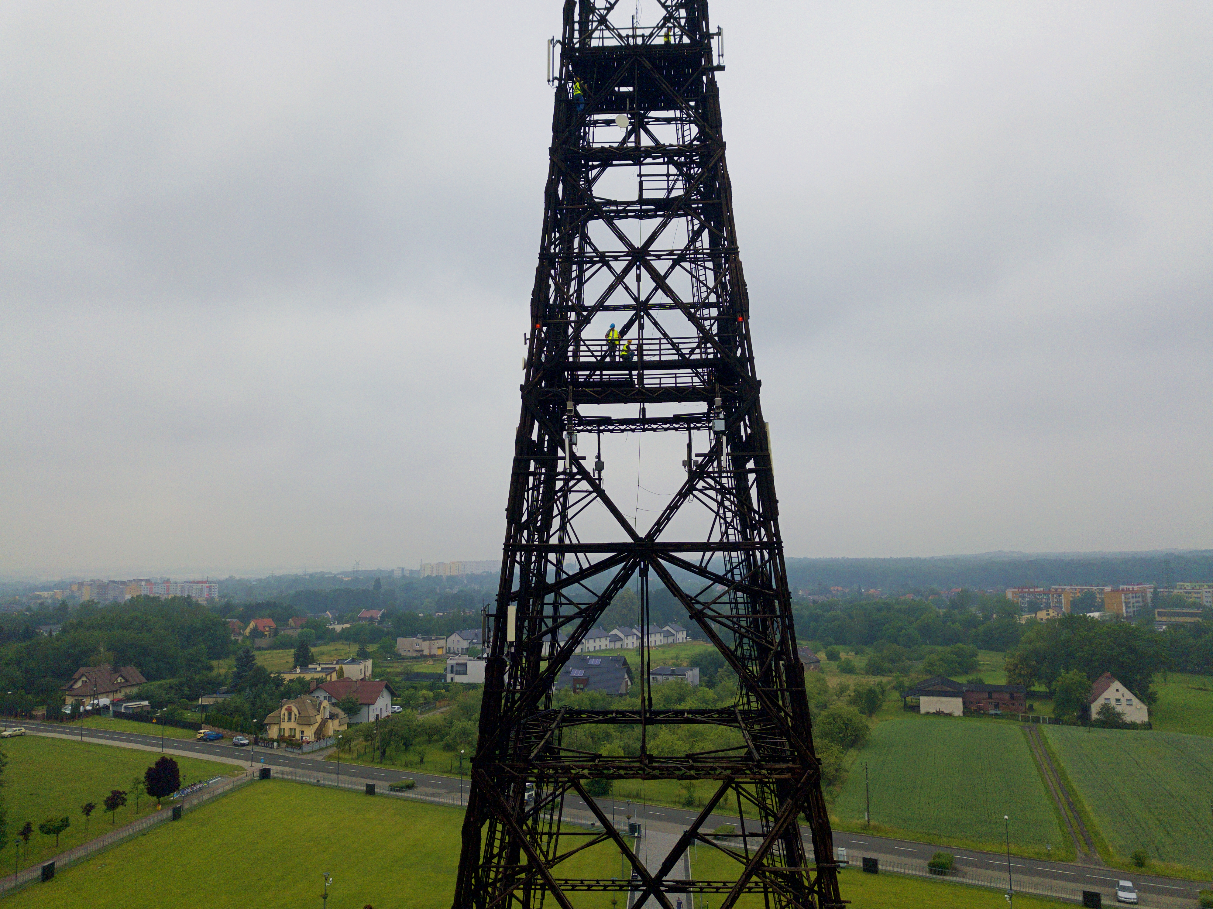 Alpiniści sprawdzają gliwicką Radiostację