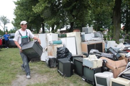 Zużyty, niepotrzebny sprzęt? Oddaj go w Ostropie